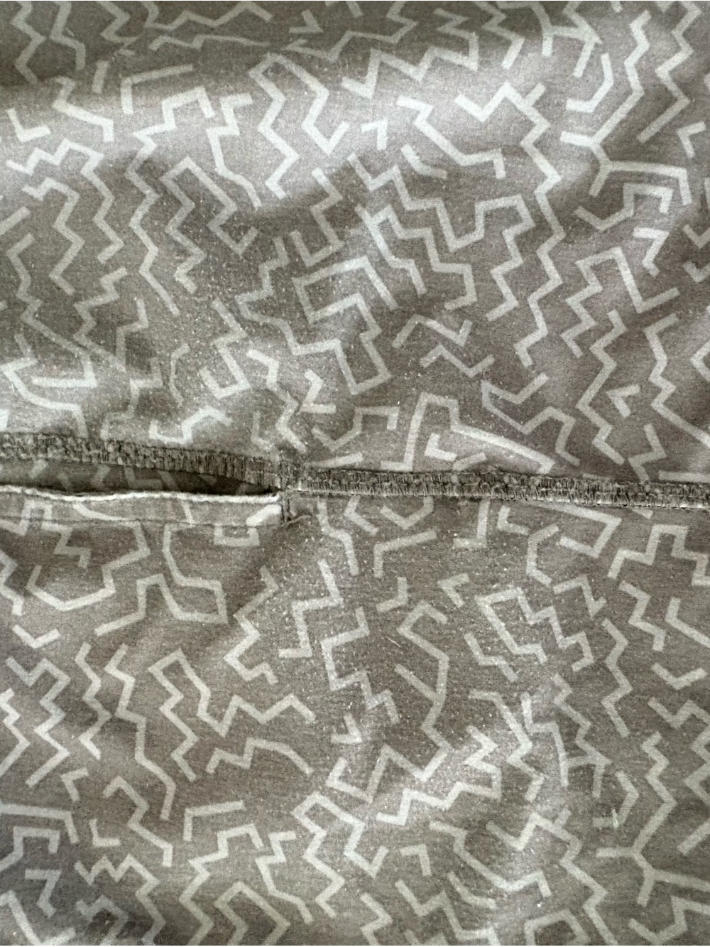 Chubbies Geometric Athletic Swim Shorts XL - Picture 9 of 9